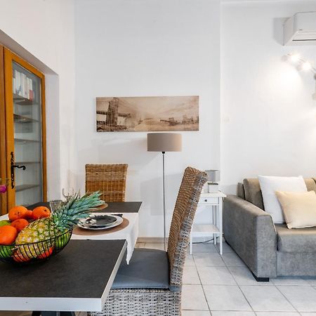 Apartamento Studio 2 Personnes Climatise Avec Terrasse - Golfe St Tropez Le Plan-de-la-Tour Exterior foto